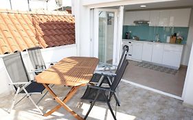 Holiday Home Yan With Bay View